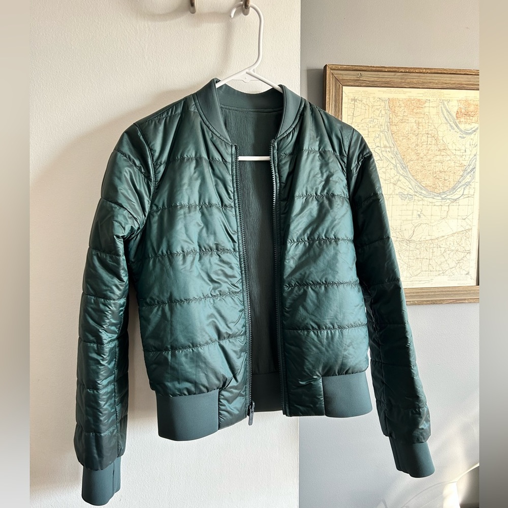 Lululemon reversible bomber jacket